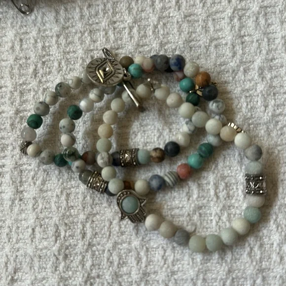 Elegant Multi-Color Beaded Bracelet Set - Picture 4 of 4